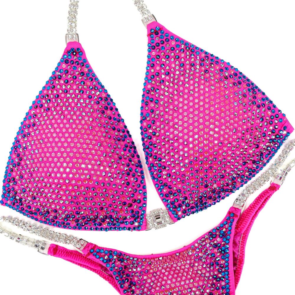 Crystal Nova 4 Color. Medium Molded/Pro.